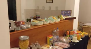 Szent Kristóf Apartmanhotel - Image 3