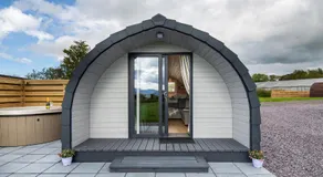 Waenfechan Glamping with Hot Tubs - Image 5