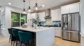 Spacious 5BR Central Austin Home Sleeps 13 - Image 3