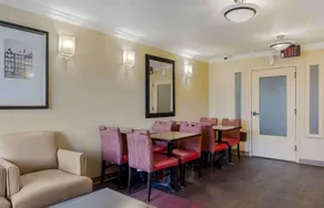 Extended Stay America Suites - Boston - Waltham - 52 4th Ave - Image 5