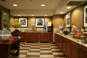 HAMPTON INN & SUITES DEL RIO, TX - Image 5