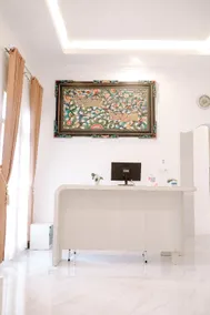 Cozy Corner House - Image 2