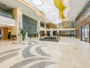 Hezhou Hongrui International Hotel - Image 3