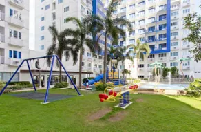 The Luxe Stay at Sea Residences - Image 2