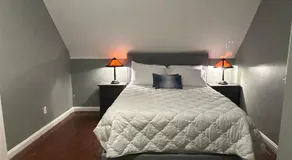 Unit-A Gorgeous private suite near metro train station and Washington DC - Image 2