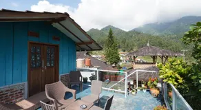 Villa Kayu Ciwidey - Image 5
