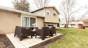 5 bedrooms with 4 Full Bath Fire Pit BBQ and Plush Amen on 1 2 acre - Image 5