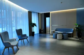 Home Inn Neo Beijing Chaoyang Park Chaoyang Railway Station - Image 5