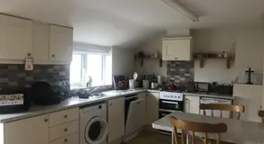Eileen's House - Image 4