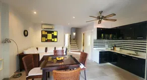 Oasis Garden & Pool Villa at VIP Resort - Image 4