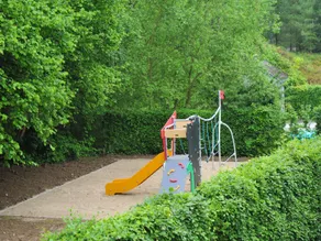 Apartment in Durbuy in a Wooded Holiday Park - Image 2