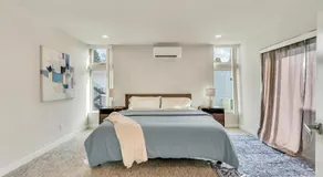 Standalone Modern townhouse in Seattle - Image 2