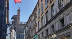 Suite Hôtel de Ville - Cathédrale - Image 4