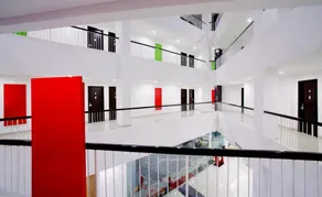 Amaris Hotel Karawang - Image 5