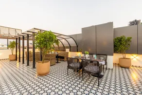 Saltstayz Premier - Paschim Vihar - Image 5