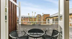 Stylish Soho one bedroom apartment - Image 4
