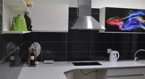 Isramax Jerusalem Apartment in Bat-Yam - Image 4