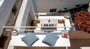 Aeolos Guesthouse - Image 3