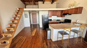 420 Friendly Industrial Loft Near Downtown Detroit - Image 2