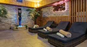 WX Hotel - Image 3