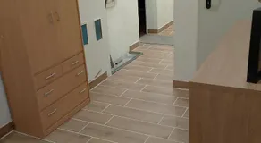 Helles Doppelzimmer im Untergeschoss mit Bad im Grünen nahe Potsdam - Image 4
