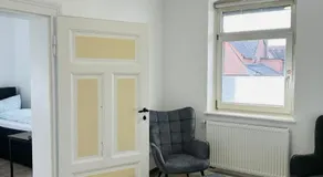 Stilvolles Stadthaus mit 5 Schlafzimmern und 2 Bädern in Braunschweig - Image 3