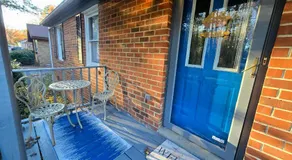 Next Stop! Comfort! 3 BR Near Amtrak Station! - Image 5