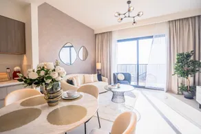 Nasma Luxury Stays - Elegant Condo With City Views And Dubai Skyline - Image 3