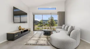 Opulence Cove - Image 2