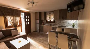 Dryades Apartments & Studios - Image 2