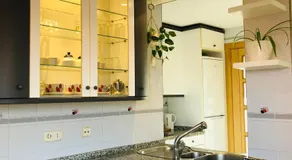 Piso céntrico y luminoso - Image 2