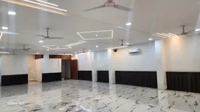 AL Taj Hotel Agra - Image 2