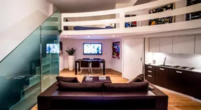 Gallery House - Image 2