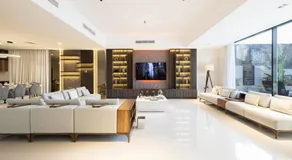 Luxury Villa 8 BR Sea and Mountain View with infinity pool - Al Dana Island Fujairah - Image 5