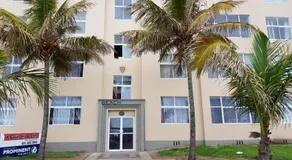 Beachurst Apartment - Image 3