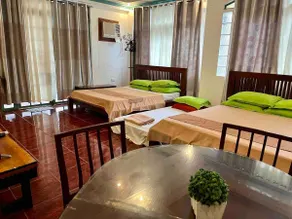MARIKINA 32 sqm Studio for Transients w WiFi 40 inch TV Parking - Image 4