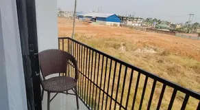 Saya's Abode - Railview Suites - Image 4