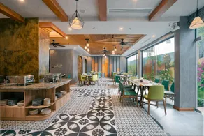 Chi House Danang Hotel and Apartment - Image 3