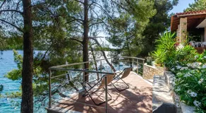 Pine Tree Apartment Zanetic - Image 4
