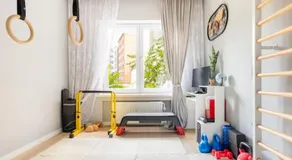 European heart 2-bedroom flat. - Image 5