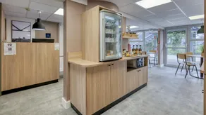 Hôtel Première Classe Lyon Est Aéroport Saint Exupery Saint-Laurent-de-Mure - Image 4