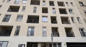 Danube 3 Beds with Big Balcony parking 10euro a day - Image 3
