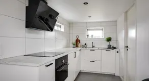 New villa, 45sqm, 2 bedrooms, loft, 80m from beach, fantastic views & very quiet area - Image 4