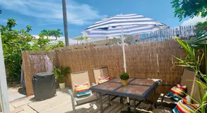 Steps to Sand - Free Parking - No Crowds - Grill - Image 5