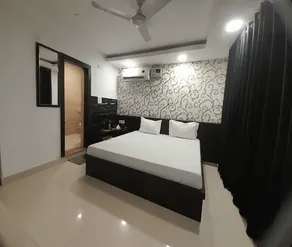 Hotel Shree - Image 2