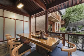Fairyland Boutique Cottage - Image 2