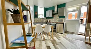 The Corner House - Modern Chesterfield Town Centre Apartments - Image 3