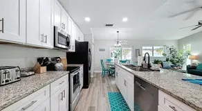Private Pool Retreat Near Beaches Downtown St Pete - Image 4