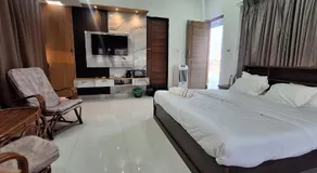 Aavasan home stay with AC - Image 2