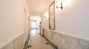 Your homestay in a bibliophile mansion - Image 3